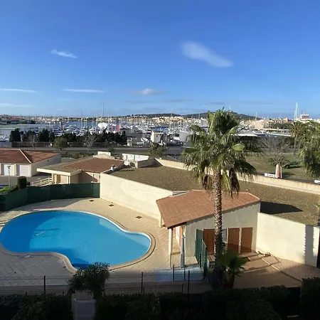 T2 Climatisé Proche Avec Piscine Et Parking - Fr-1-607-152 Agde