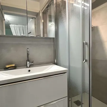 T2 Climatisé Proche Avec Piscine Et Parking - Fr-1-607-152 Apartamento